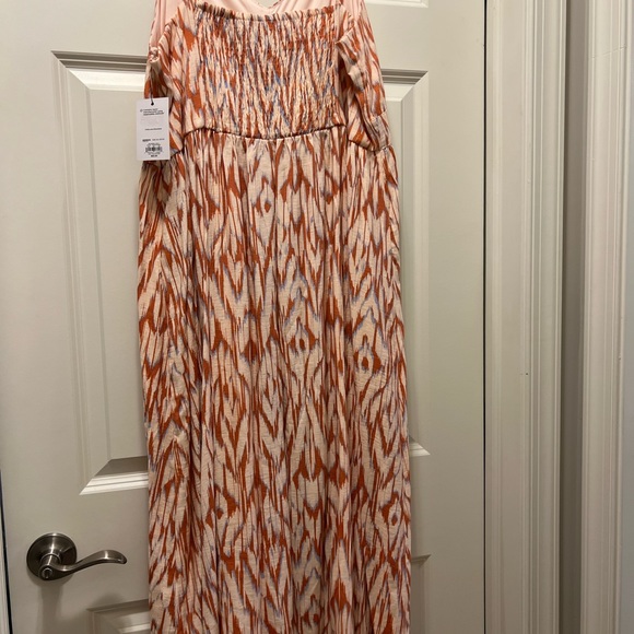 NWT Nine West Petite high low cut out dress. XXL. - Picture 6 of 9